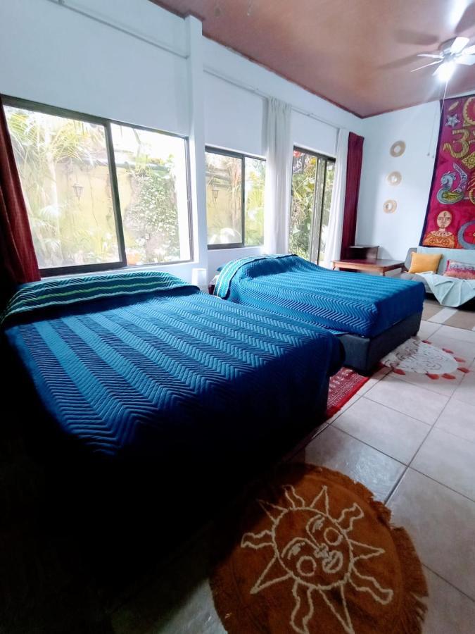 Nirvana Apartament Hostal Río Segundo エクステリア 写真